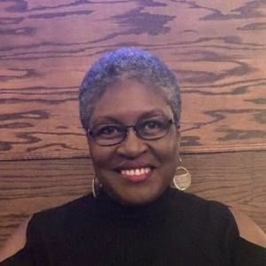 Meet your Posher, Dana